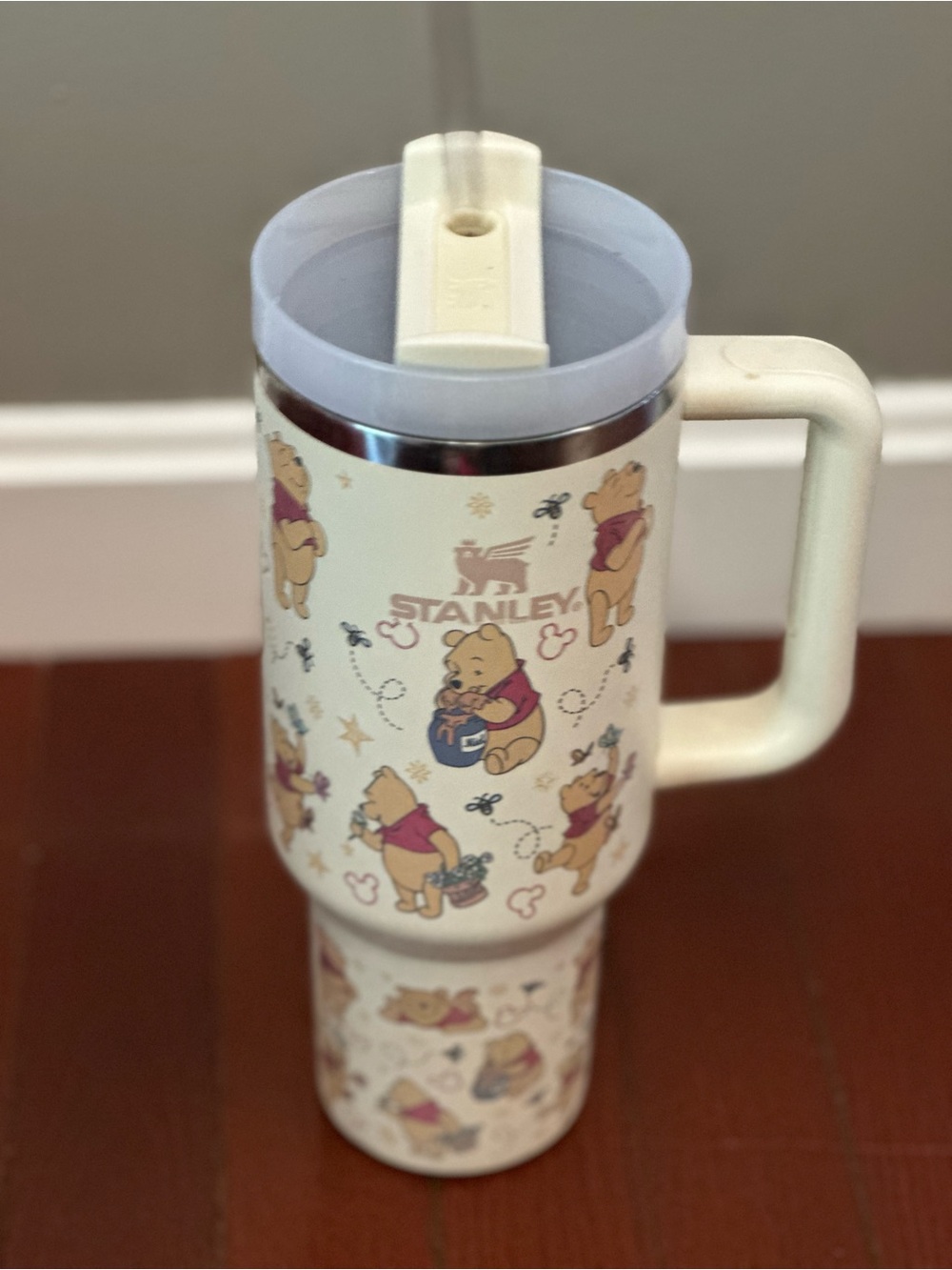 Travel Mug with Winnie the Pooh Design